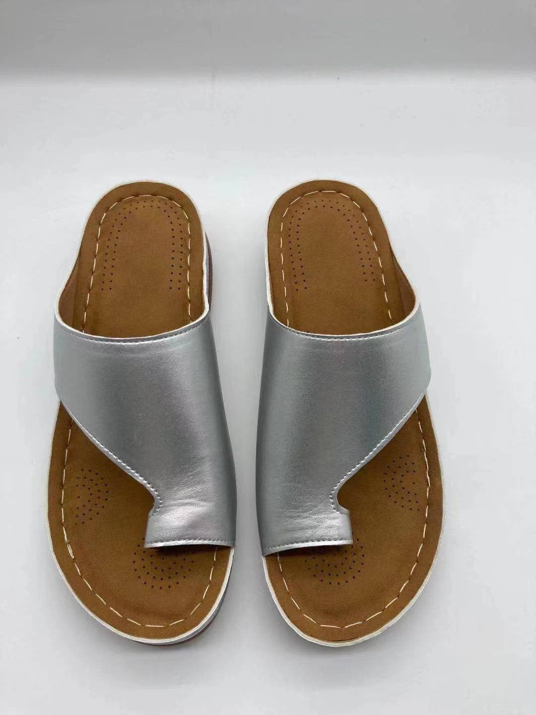 Casual sandals for women