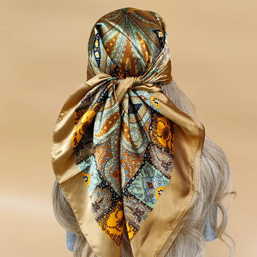 Beach head scarf perfect for any outdoor scene and can be worn in any season