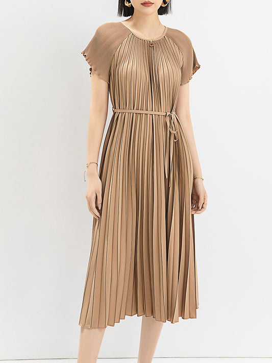 Colored printed waist tied mid length pleated skirt