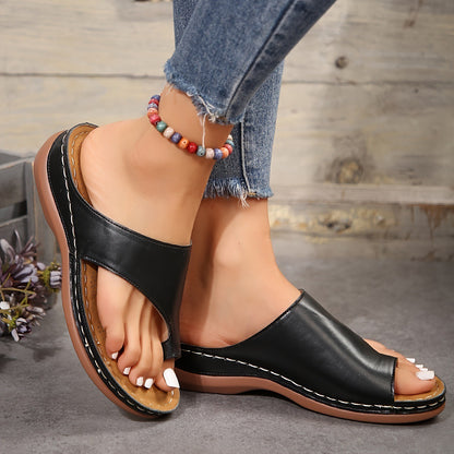 Casual sandals for women
