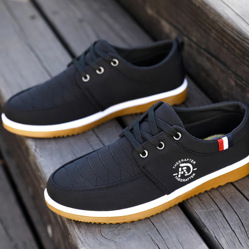 Cow tendon sole cloth shoes for men breathable wear-resistant anti slip and trendy shoes for men