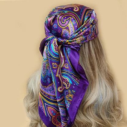 Beach head scarf perfect for any outdoor scene and can be worn in any season