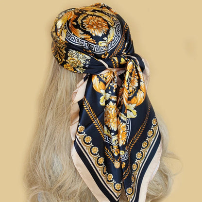 Beach head scarf perfect for any outdoor scene and can be worn in any season