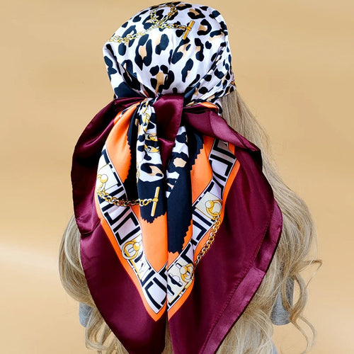 Beach head scarf perfect for any outdoor scene and can be worn in any season