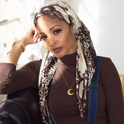 Beach head scarf perfect for any outdoor scene and can be worn in any season