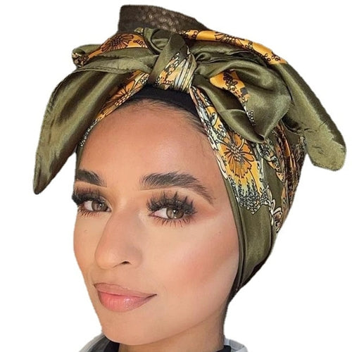 Beach head scarf perfect for any outdoor scene and can be worn in any season