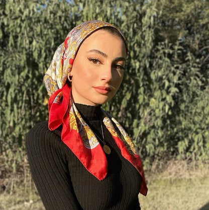 Beach head scarf perfect for any outdoor scene and can be worn in any season