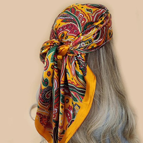 Beach head scarf perfect for any outdoor scene and can be worn in any season