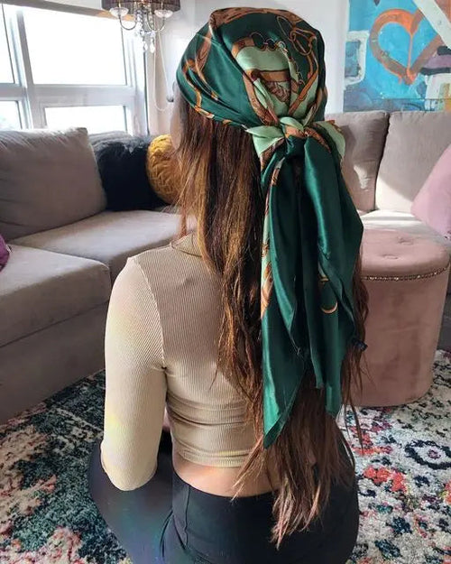Beach head scarf perfect for any outdoor scene and can be worn in any season